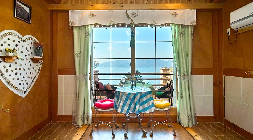 Gung Pension Namhae Bagian luar foto
