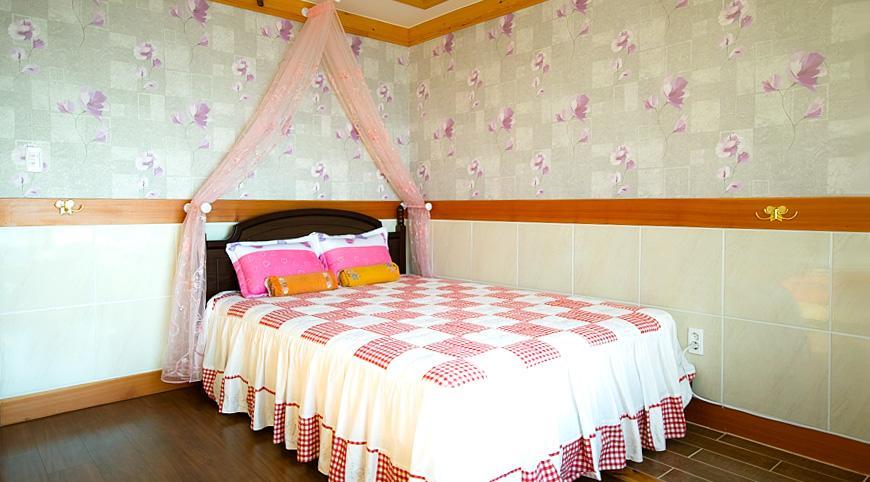 Gung Pension Namhae Bagian luar foto